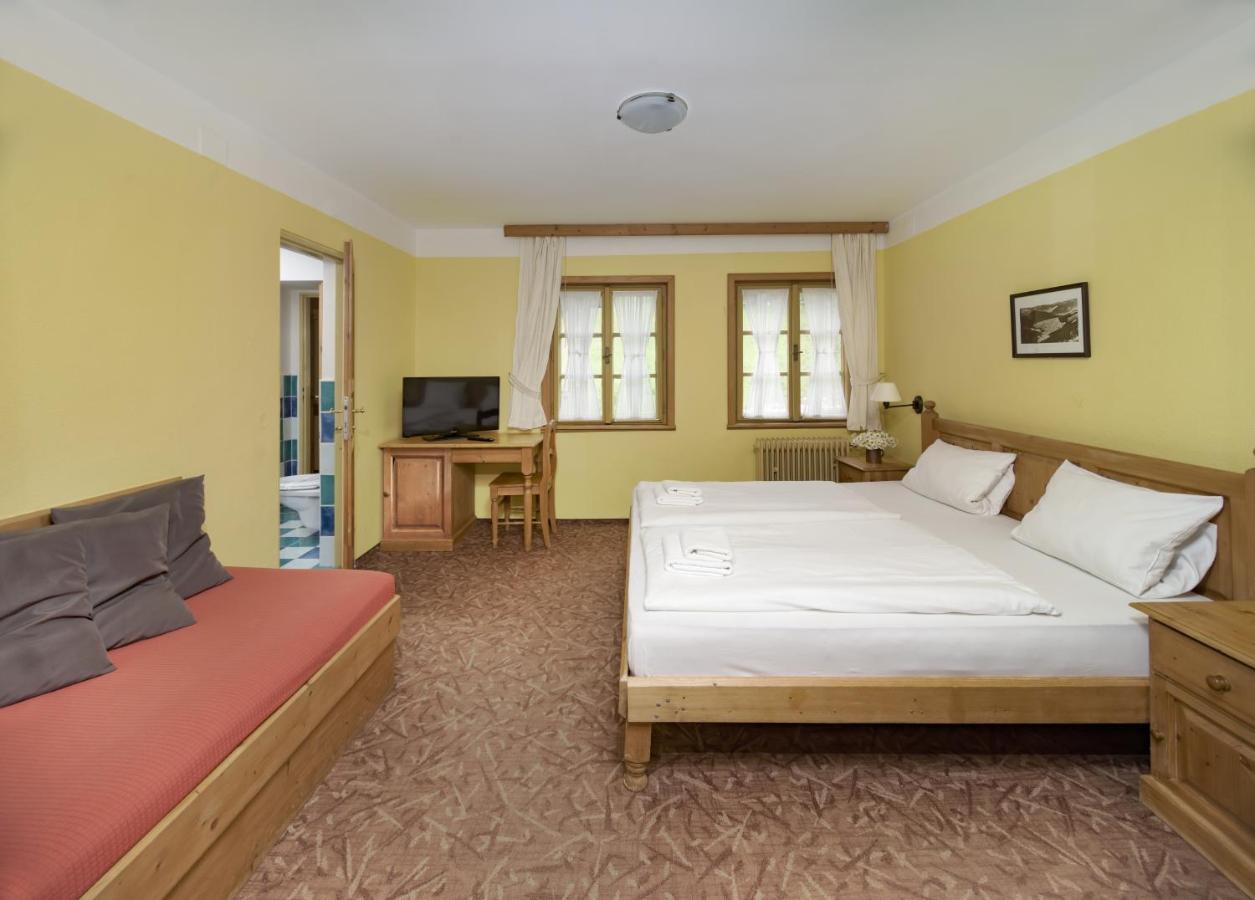 Alpsky Hotel Špindlerŭv Mlýn Exterior foto