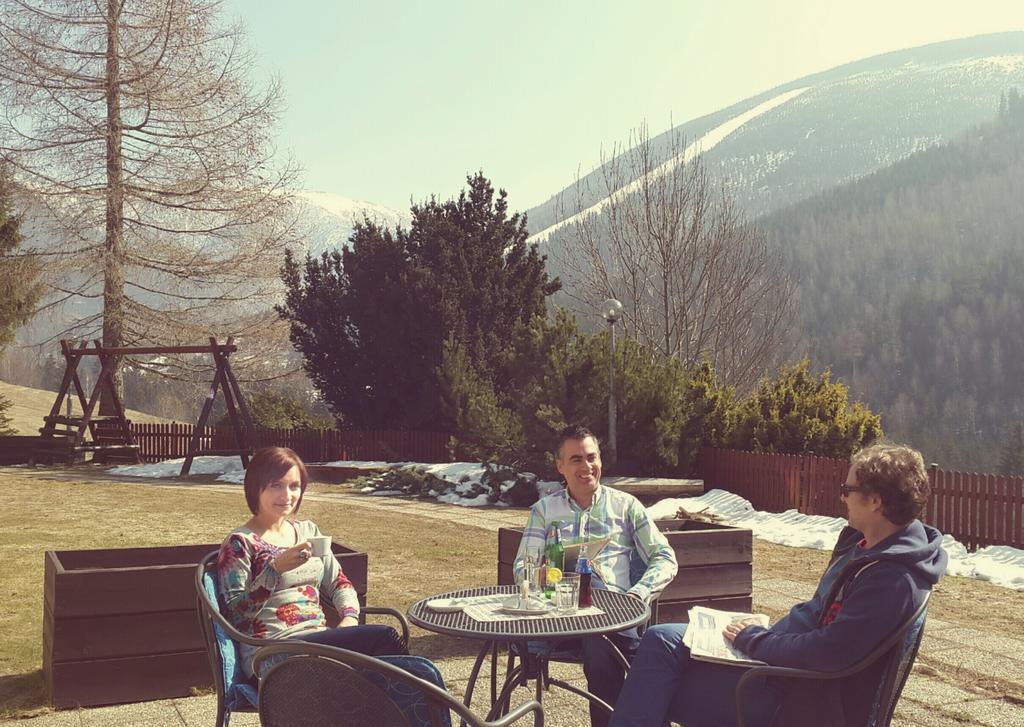 Alpsky Hotel Špindlerŭv Mlýn Exterior foto