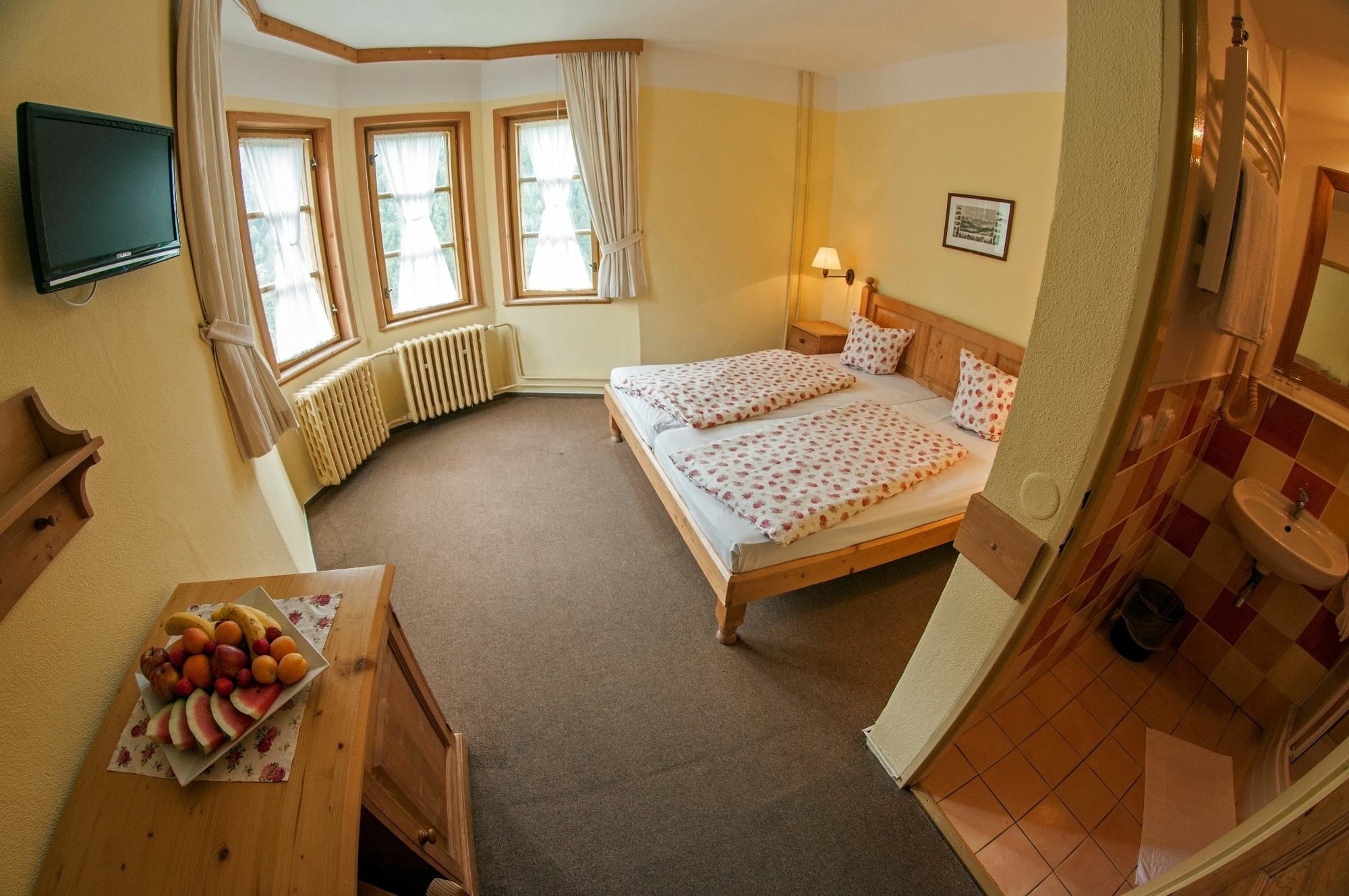 Alpsky Hotel Špindlerŭv Mlýn Exterior foto